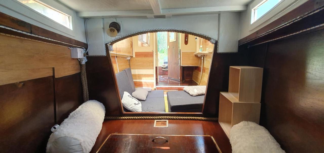 Torresina Nave Nel Bosco Bed & Breakfast エクステリア 写真
