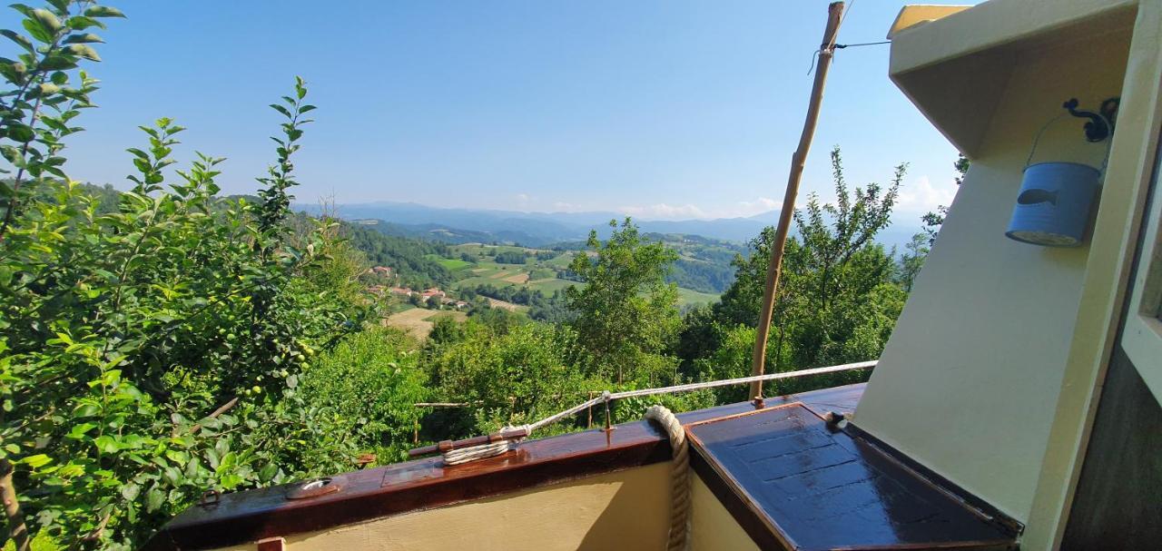 Torresina Nave Nel Bosco Bed & Breakfast エクステリア 写真