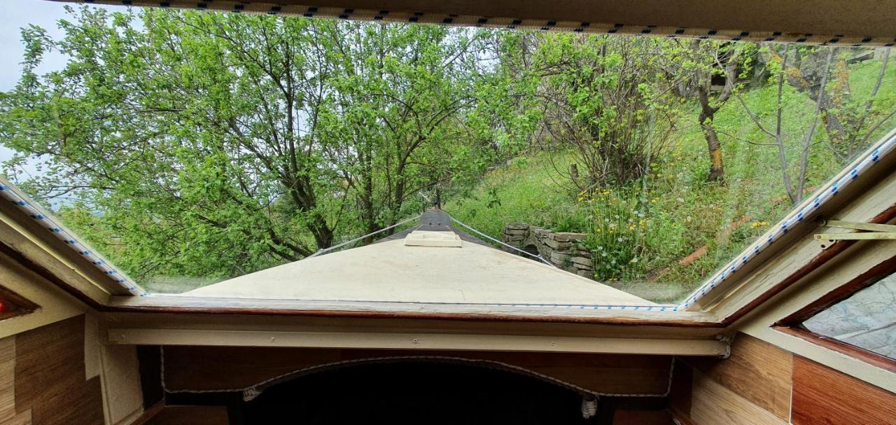 Torresina Nave Nel Bosco Bed & Breakfast エクステリア 写真