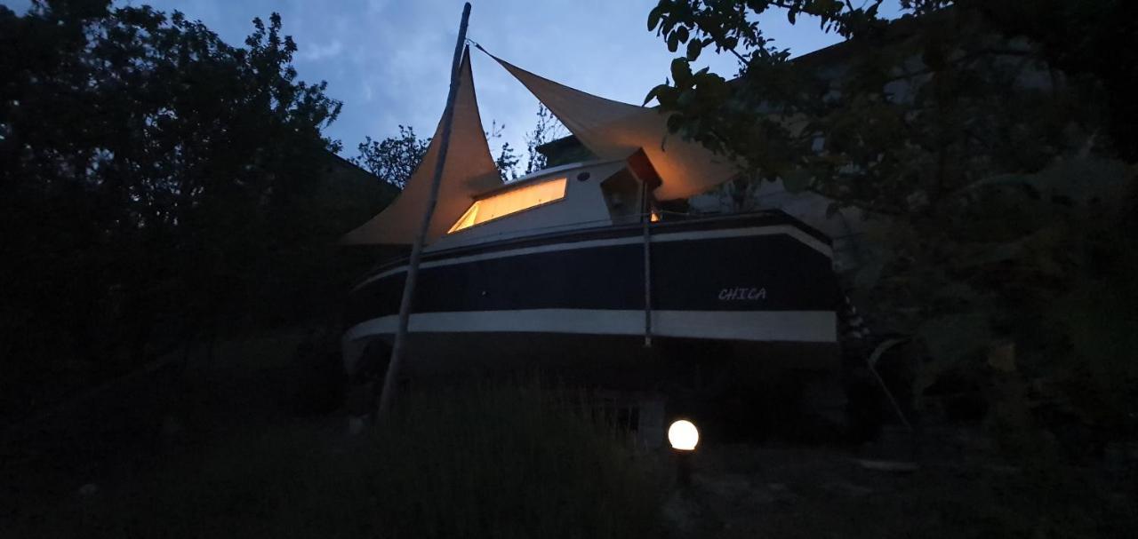 Torresina Nave Nel Bosco Bed & Breakfast エクステリア 写真